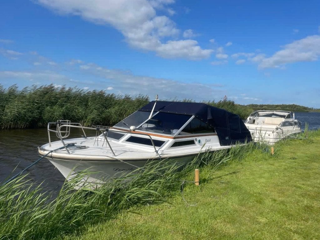 Windy 24 DC– Comfortabele kajuitboot evt. met boottrailer, Watersport en Boten, Gebruikt, Windy, 340 pk, Polyester