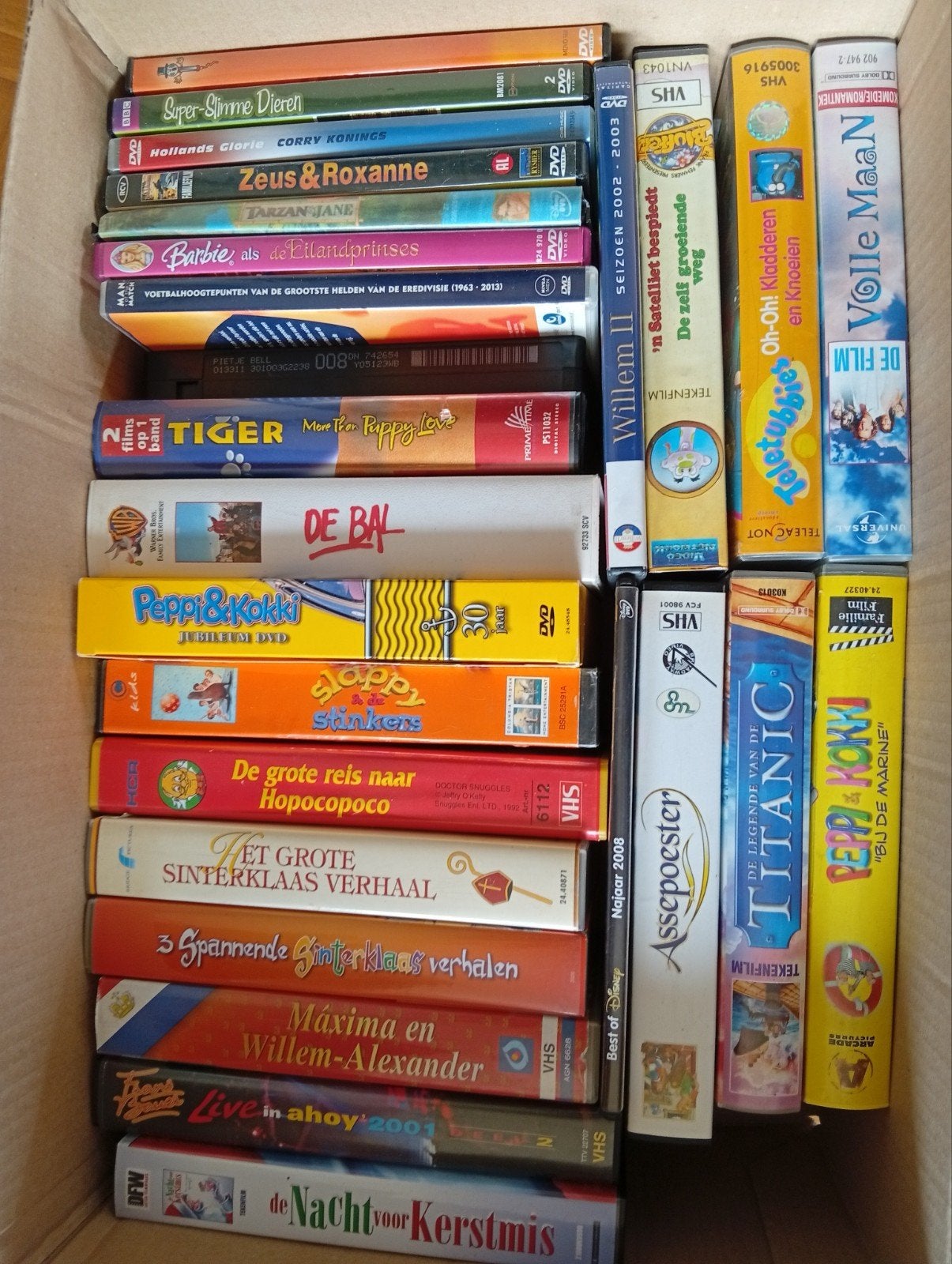 Doos dvds en videobanden gratis, Alle leeftijden, Ophalen, Gebruikt, Overige genres