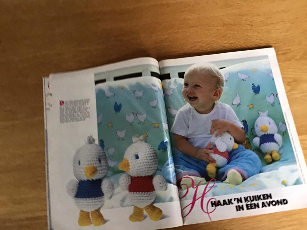 Ariadne ,kinder,heren,dames truien breien borduurpatronen,, Hobby en Vrije tijd, Ophalen of Verzenden, Zo goed als nieuw, Breien