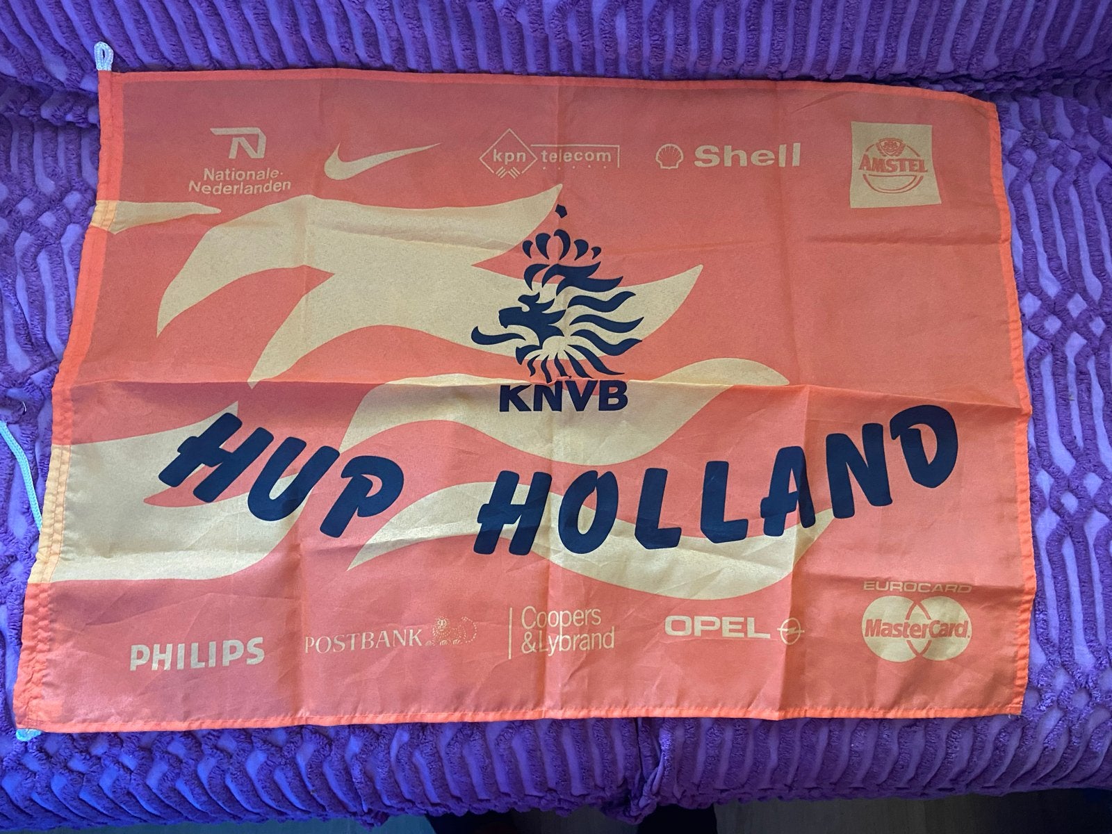 KNVB HUP HOLLAND VLAG – vintage - Nederland - Oranje WK, Ophalen of Verzenden, Gebruikt, Overige binnenlandse clubs