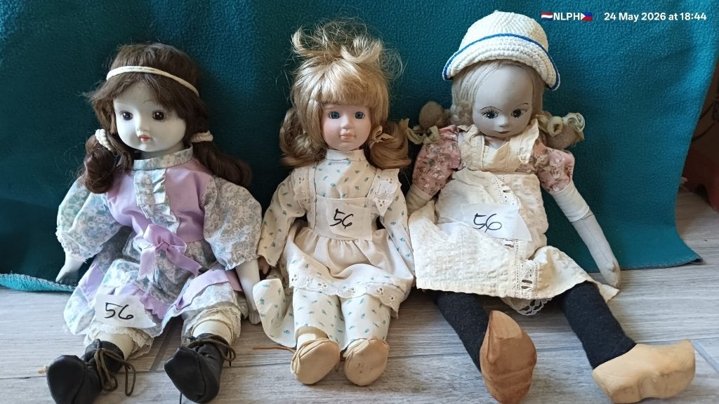 Porseleinen Poppen (3x) – met Klompen en Klederdracht, Ophalen, Gebruikt, Pop