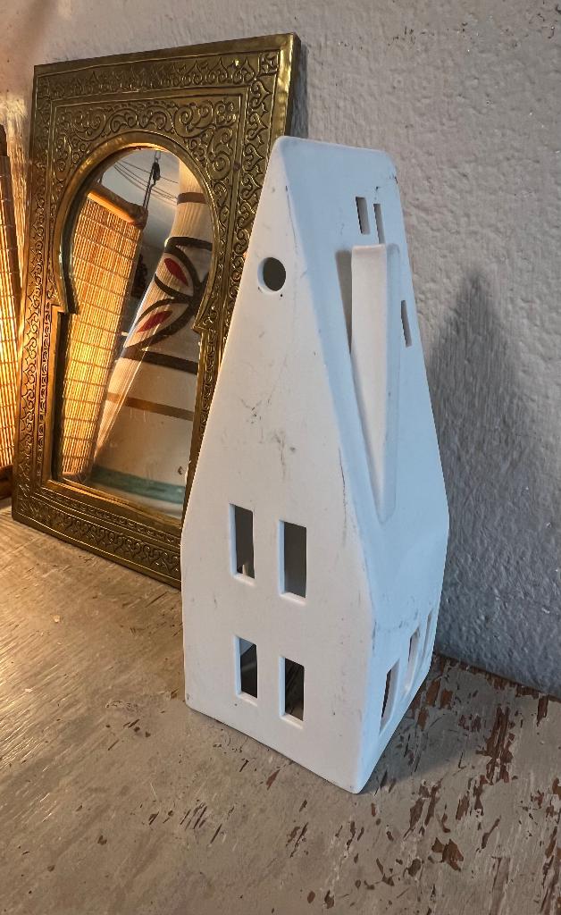 Räder porselein theelichthouder wit huisje puntdak decoratie, Overige materialen, Wit, Ophalen of Verzenden, Zo goed als nieuw