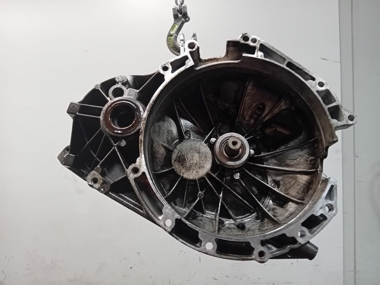 Versnellingsbak schakel Volvo C30, Onderdelen@venauto.nl, Van der Ven Autorecycling B.V., Gebruikt, Ettenseweg 76, 4706 PB Roosendaal, The Netherlands