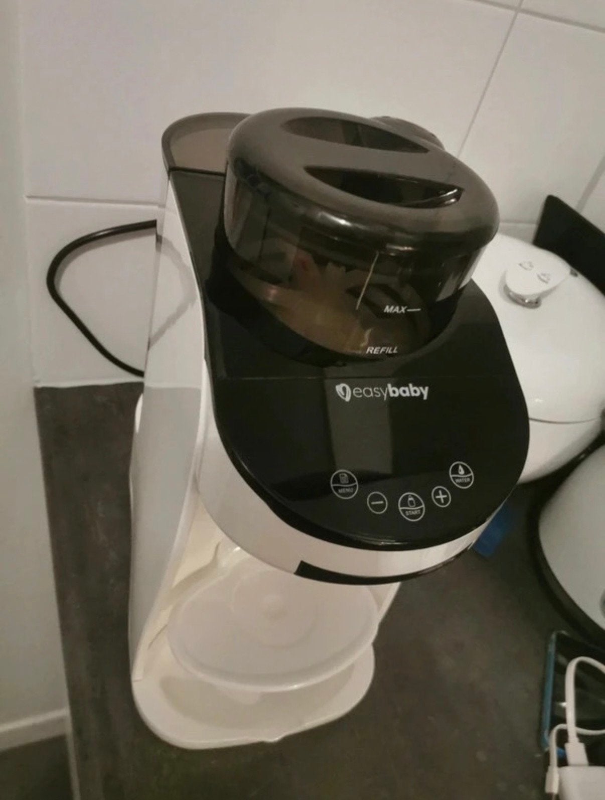 Easybaby milkmaker- Perfect voor snelle babyvoeding, Kinderen en Baby's, Gebruikt, Flessenmaker, Easybaby, Ophalen