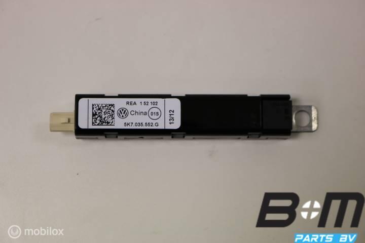 Antenne versterker VW Golf 6R Cabrio 2.0TSI, Auto diversen, Autoradio's, Gebruikt