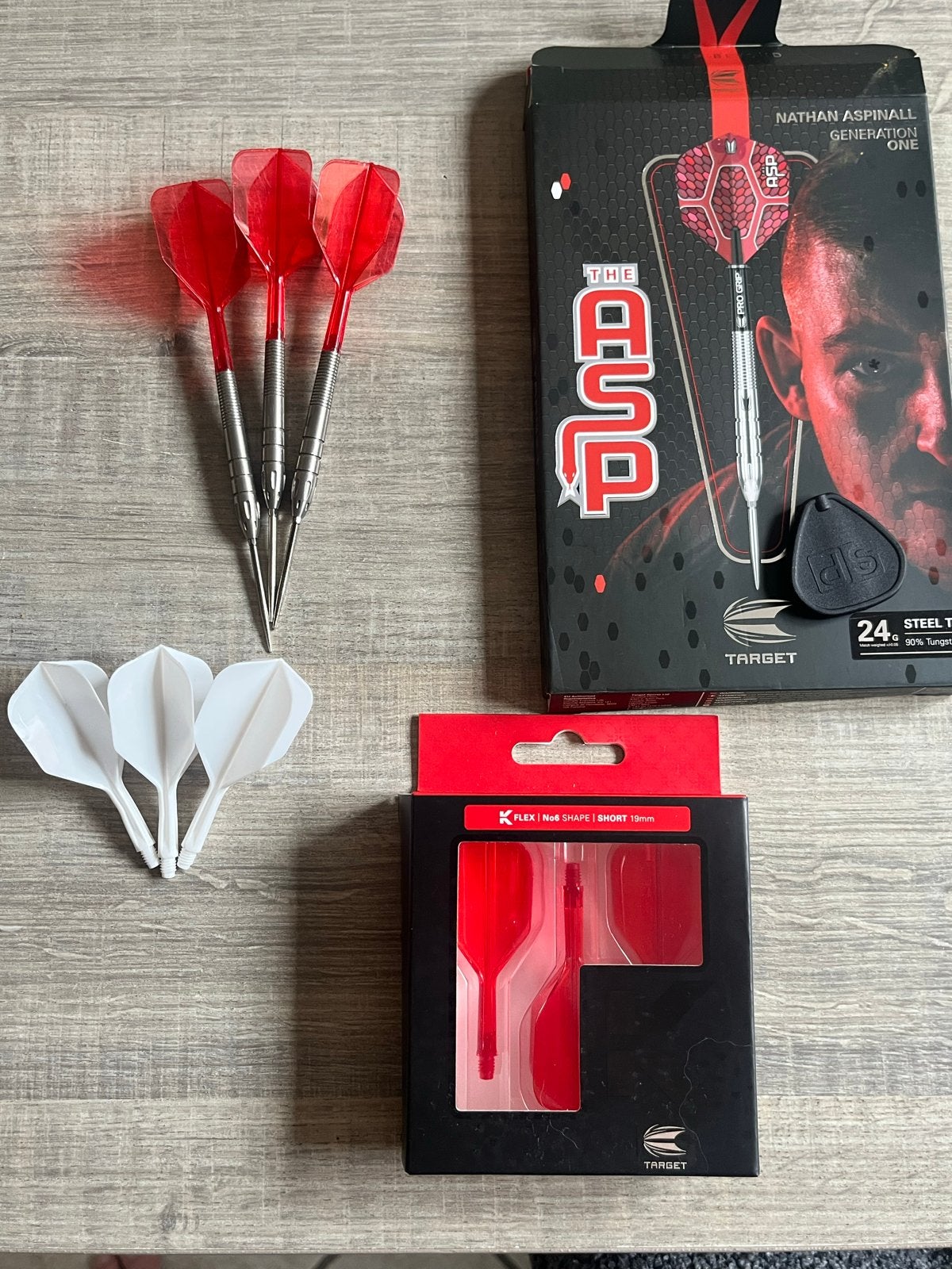Target Nathan Aspinall Darts met extra flights, Ophalen, Gebruikt, Pijlen
