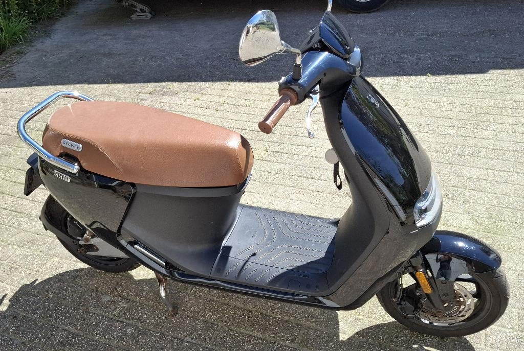 Segway eScooter E125S, Ophalen, Gebruikt, Maximaal 45 km/u, Elektrisch