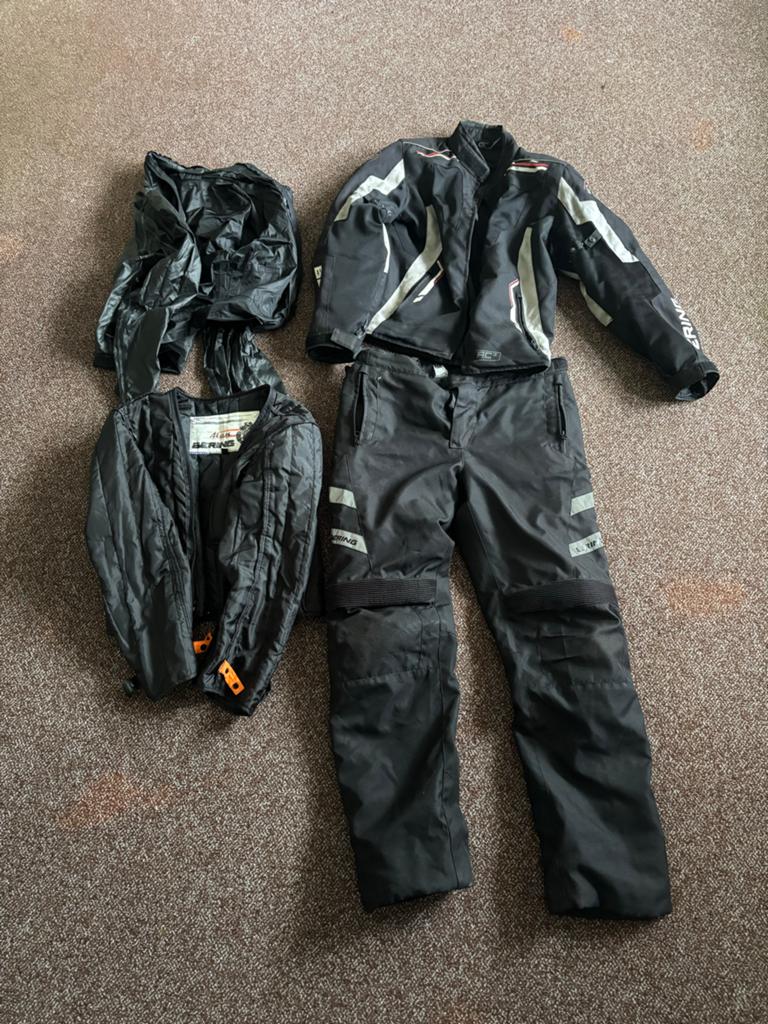 Bering motorpak (jas M, broek L) met binnenvoering, Motoren, Kleding | Motorkleding, Ophalen of Verzenden, Tweedehands, Heren