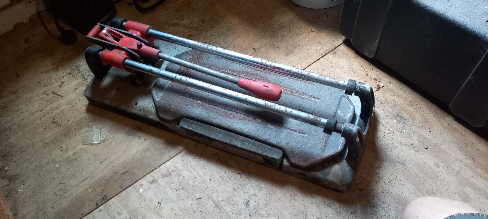 Rubi Tegelsnijder - Gebruikt maar functioneel, Ophalen of Verzenden, Gebruikt, Snijgereedschap, Rubi