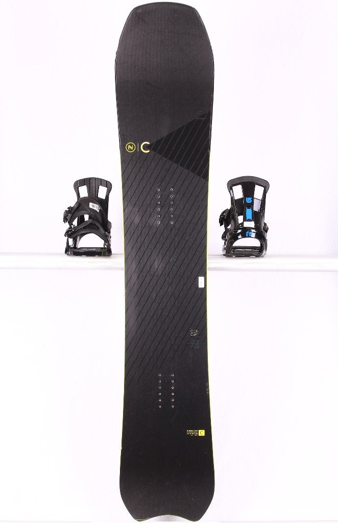 161 cm snowboard NIDECKER CONCEPT SERIES, Black, Sport en Fitness, Verzenden, Gebruikt, Board