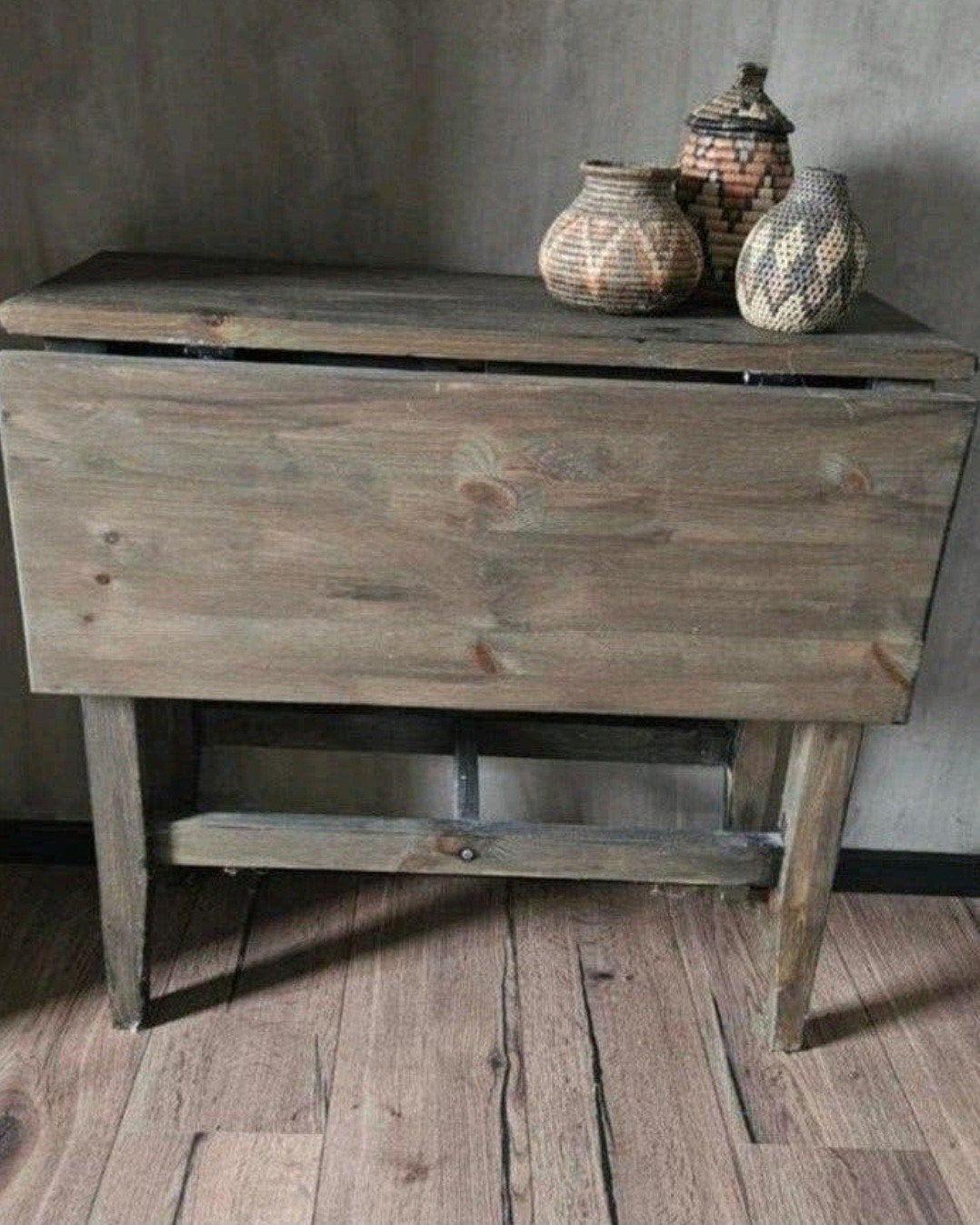 Sober landelijke klaptafel/sidetable, Ophalen, 100 tot 150 cm, Zo goed als nieuw, 25 tot 50 cm