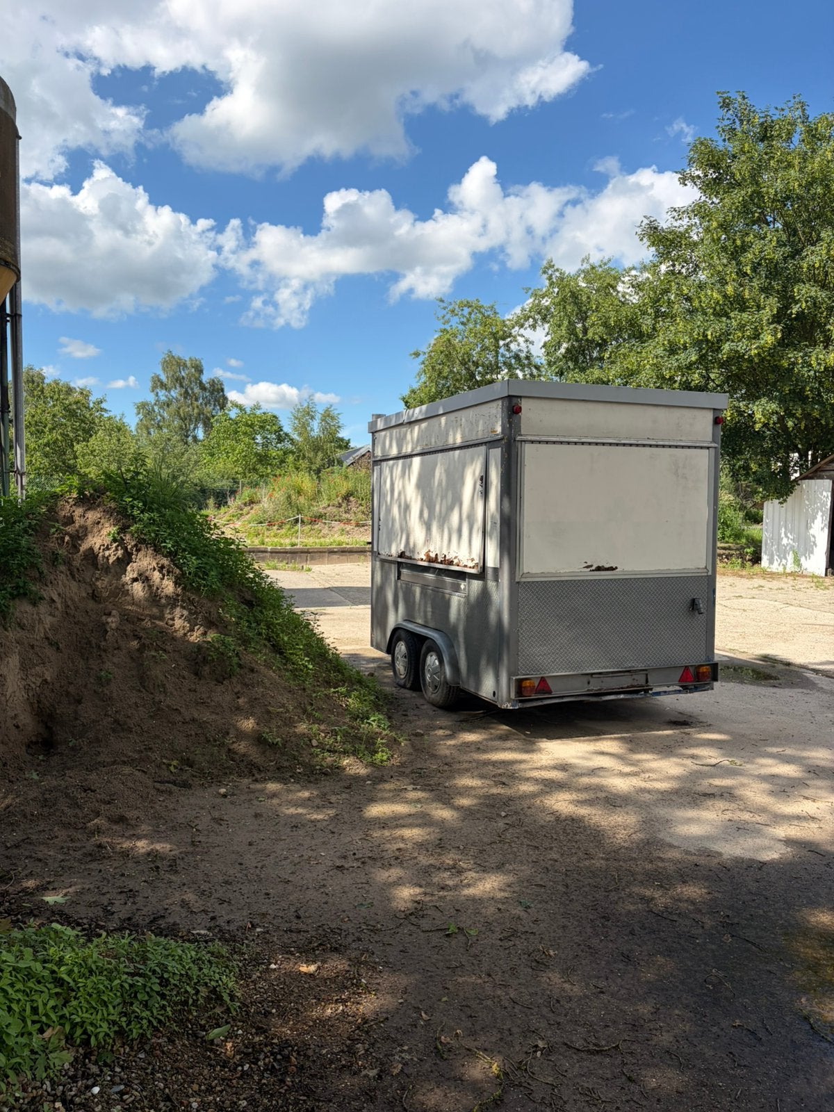 Gebruikte Snack Verkoopwagen / Opknapper Foodtruck, Zakelijke goederen, Ophalen