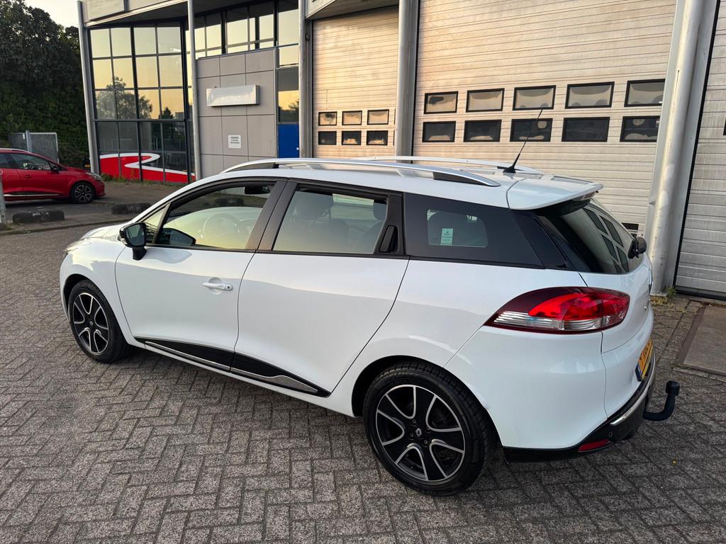 Renault Clio Estate 0.9 TCe Expression Airco,Navigatie, TREK, Voorwielaandrijving, Wit, Origineel Nederlands, Handgeschakeld