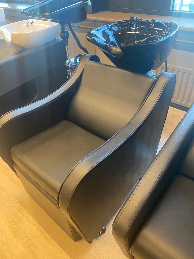 Wasunit Biezen haren shampoo wassen wasbak kapsalon beauty, Huis en Inrichting, Stoelen, Overige materialen, Wasunit, Zwart, Nieuw