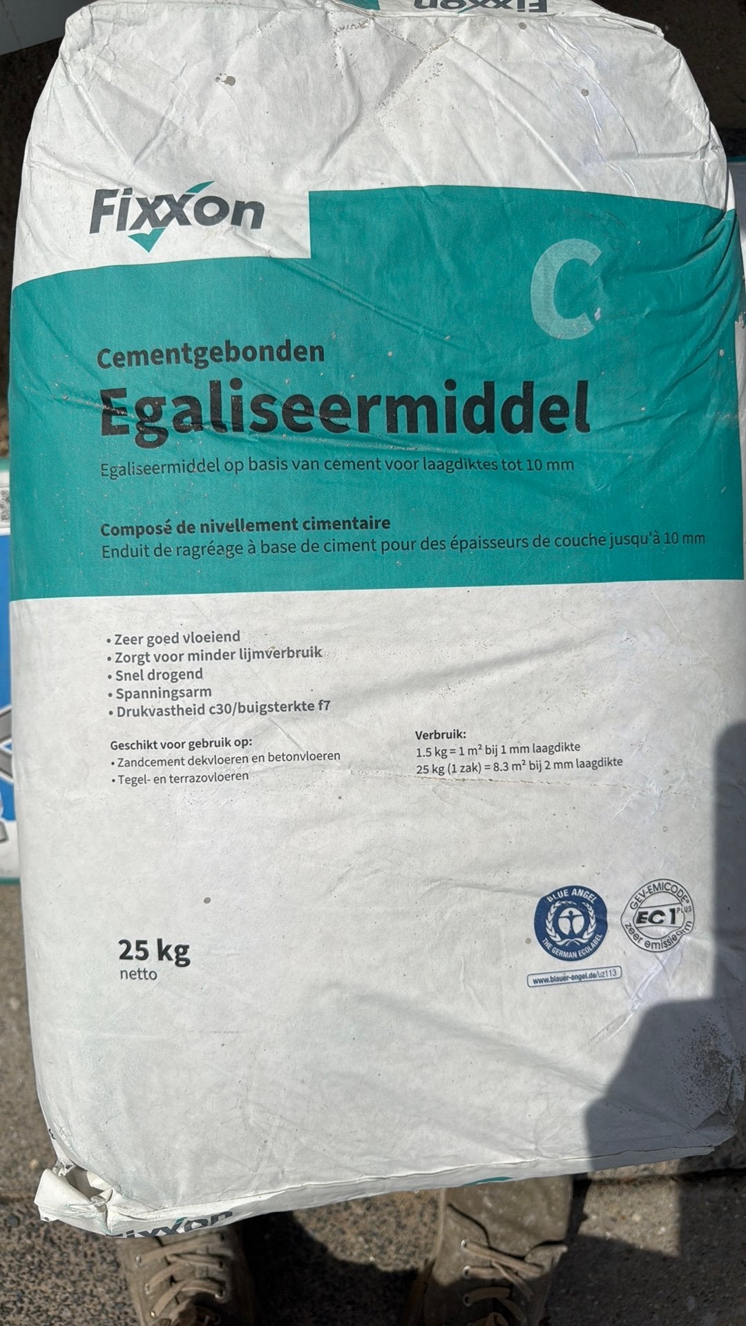 7 zakken egaliseermiddel cementgebonden, Ophalen, Nieuw