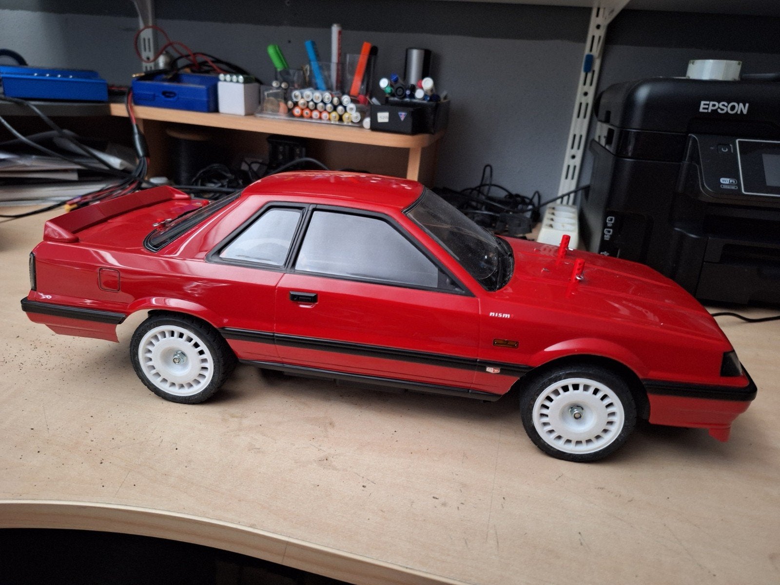 Tamiya TT02 Nissan GTS Skyline 1:10 4WD Brushless (nieuw), Hobby en Vrije tijd, Modelbouw | Radiografisch | Auto's, Elektro, Nieuw