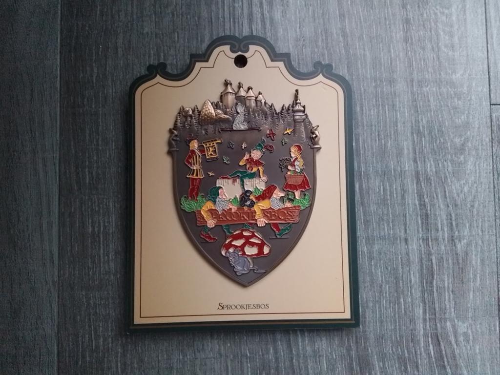 Nieuwe grote efteling sprookjesbos pin, Ophalen of Verzenden, Nieuw, Button of Speldje