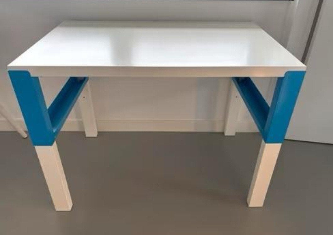 IKEA Pahl bureau - in 3 hoogtes verstelbaar (96x58 cm), Huis en Inrichting, Ophalen, Gebruikt, Kinderbureau, In hoogte verstelbaar