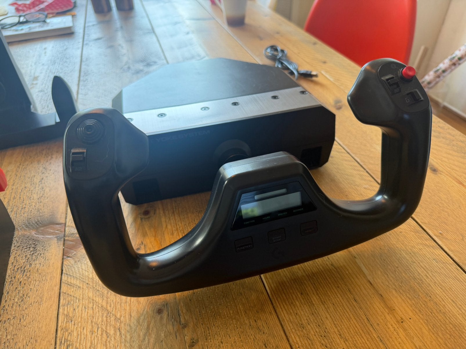 Logitech Flight Yoke System, Ophalen of Verzenden, Zo goed als nieuw, Met 1 controller, Met stuurtje