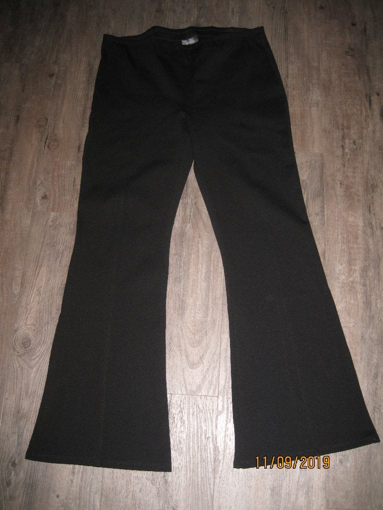 Yessica zwarte pantalon maat L, Maat 42/44 (L), Ophalen of Verzenden, Lang, Gedragen