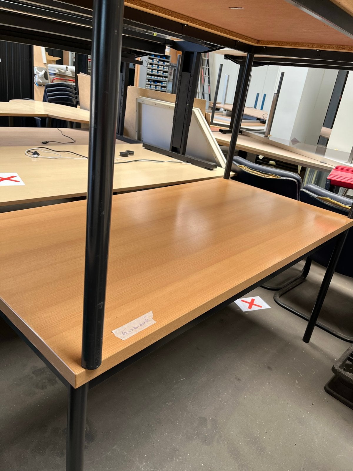 2 Mooie Bureaus - 160x80x76,5 cm, Ophalen, Gebruikt