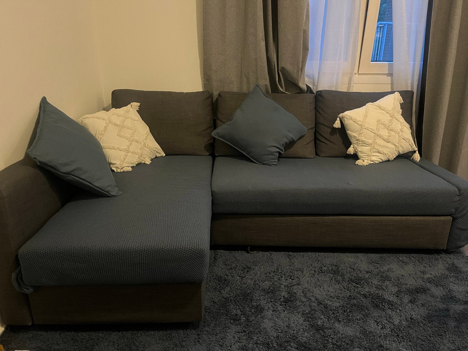 IKEA FRIHETEN Hoekbank-slaapbank met opbergruimte