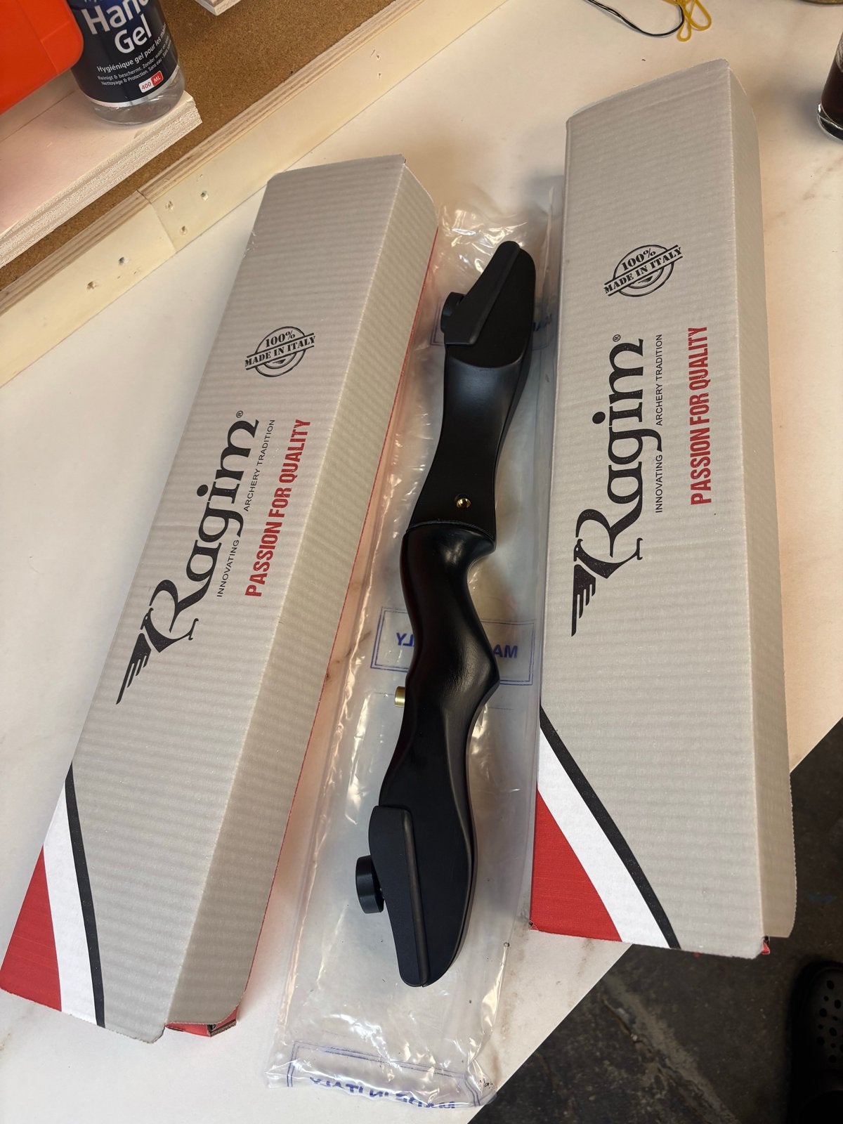 Ragim Matrix Recurveboog 54 inch 24 LBS - Nieuw in doos, Ophalen of Verzenden, Nieuw, Recurveboog