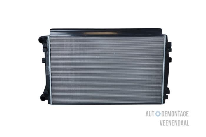 Radiateur van een Volkswagen Golf, Auto-onderdelen, -, Volkswagen, -, Nieuw
