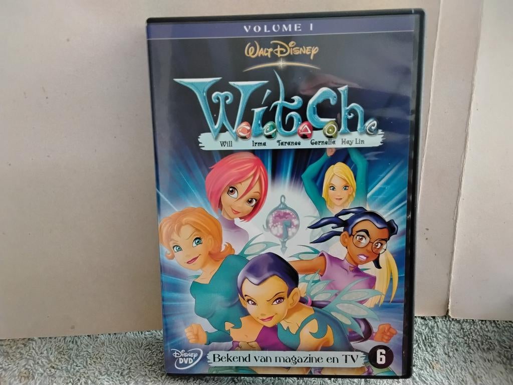 WALT  DISNEY  DVD  DISNEY  WITCH  5 TIENERMEIDEN, Alle leeftijden, Ophalen of Verzenden, Zo goed als nieuw, Amerikaans