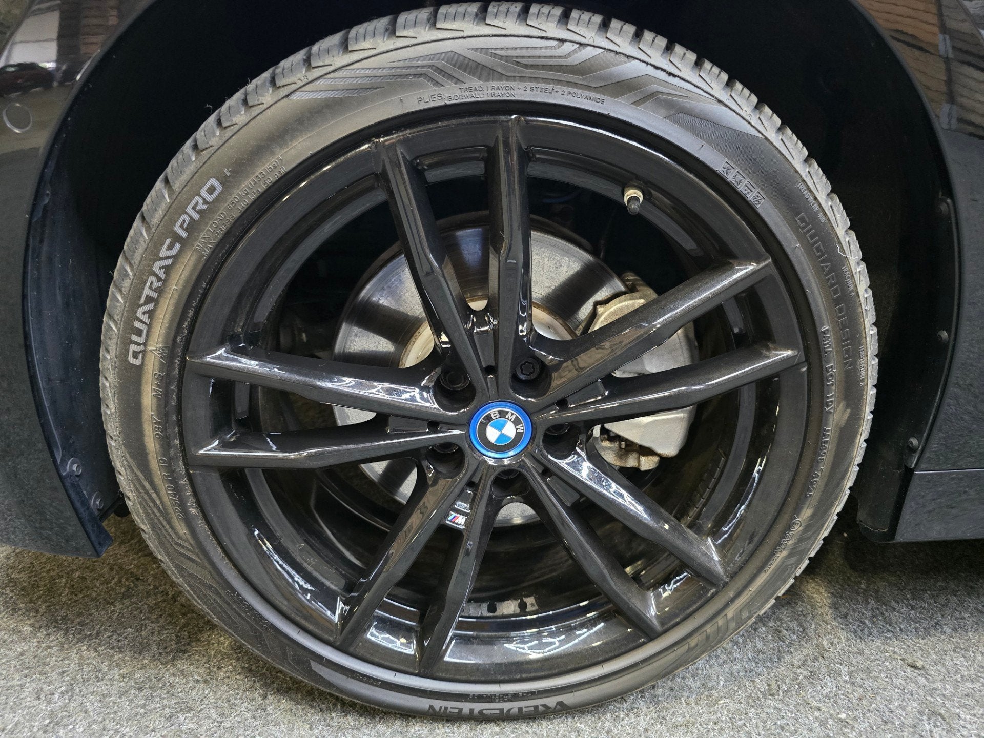 BMW 3-serie Touring 330e xDrive M Sport Pano Leder Widescree, Auto's, Gebruikt, 4 cilinders, Automatische klimaatregeling, Zwart