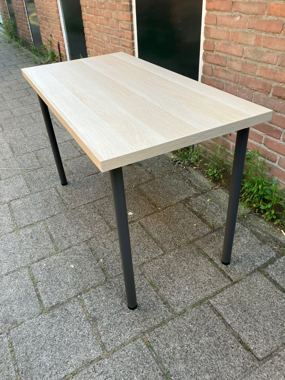 IKEA bureau / tafel eikenlook antraciet verstelbare poten, Huis en Inrichting, Bureaus, Ophalen, Gebruikt, IKEA