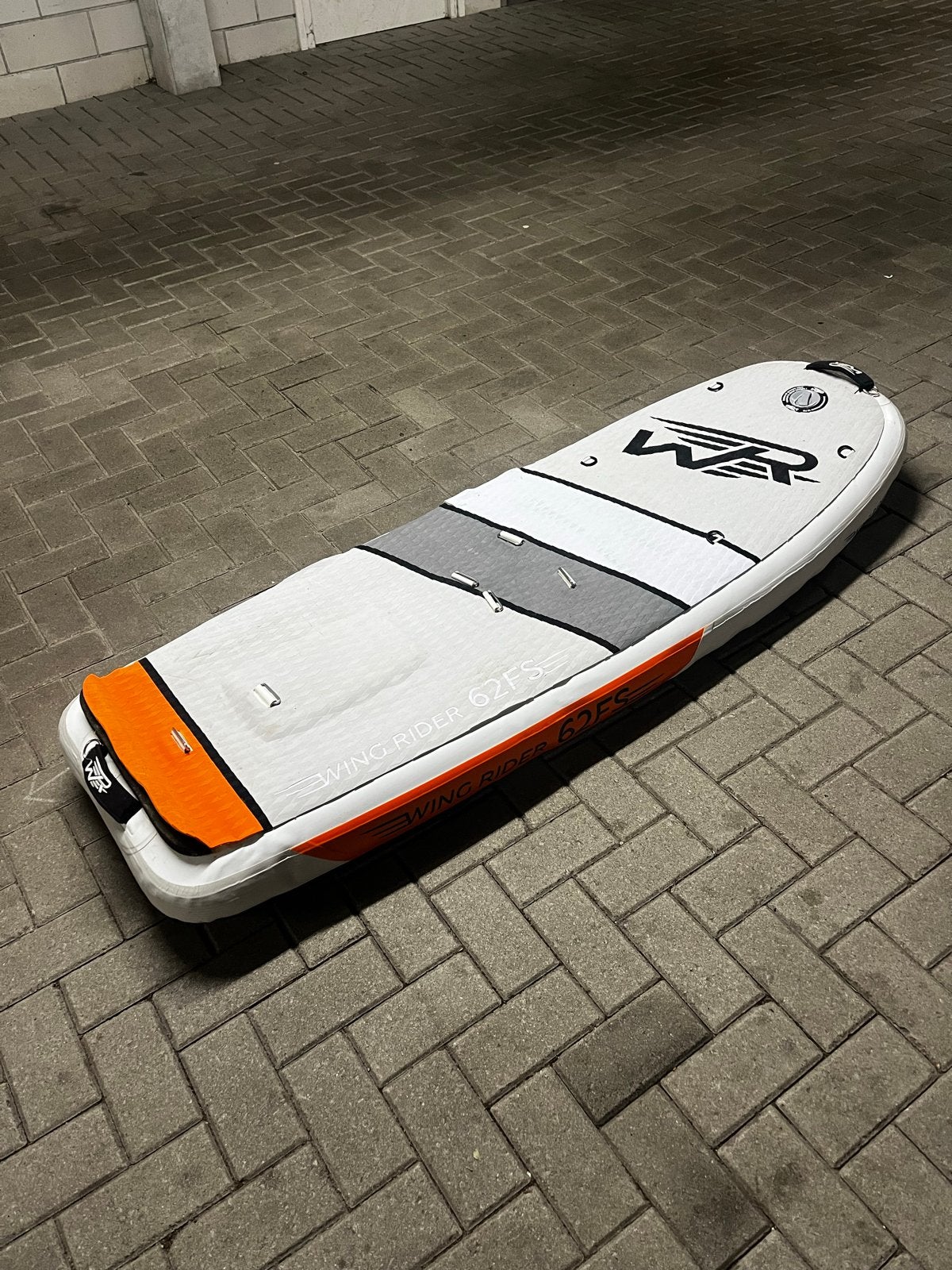Wingfoilboard compleet met foil, boardbag en leash, Ophalen, Gebruikt, Overige typen, Met draagtas
