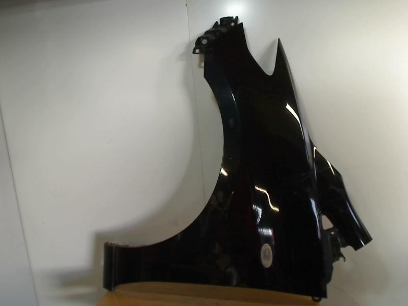 Spatbord Links Voor Mazda 5 (CR19) (2005-02/2010-05), Gebruikt, Hitdorfer Straße 73, Leverkusen 51371, , Duitsland, Mazda, Info@mazda.de