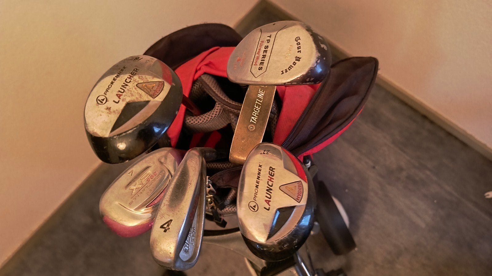 Golftas met karretje inclusief clubs, Sport en Fitness, Golf, Ophalen, Zo goed als nieuw, Set, Overige merken