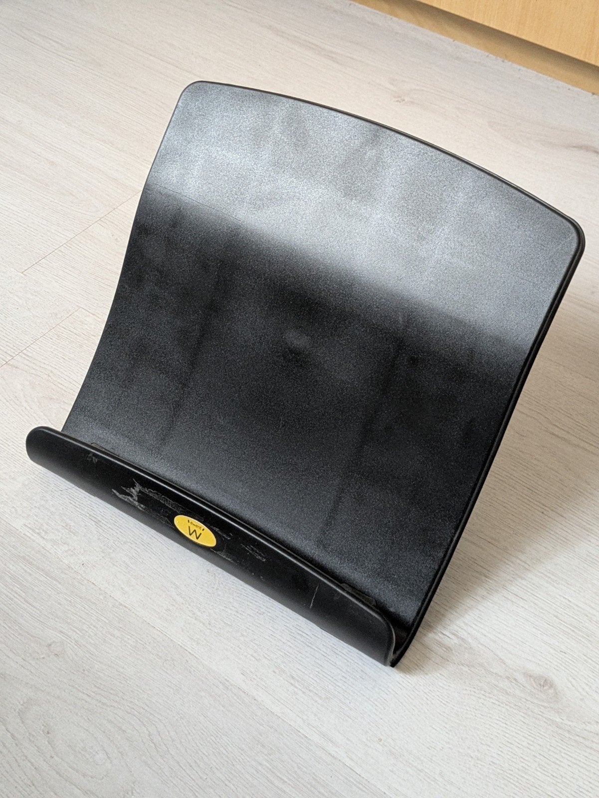 Laptop standaard - verstelbaar, Ophalen, Zo goed als nieuw