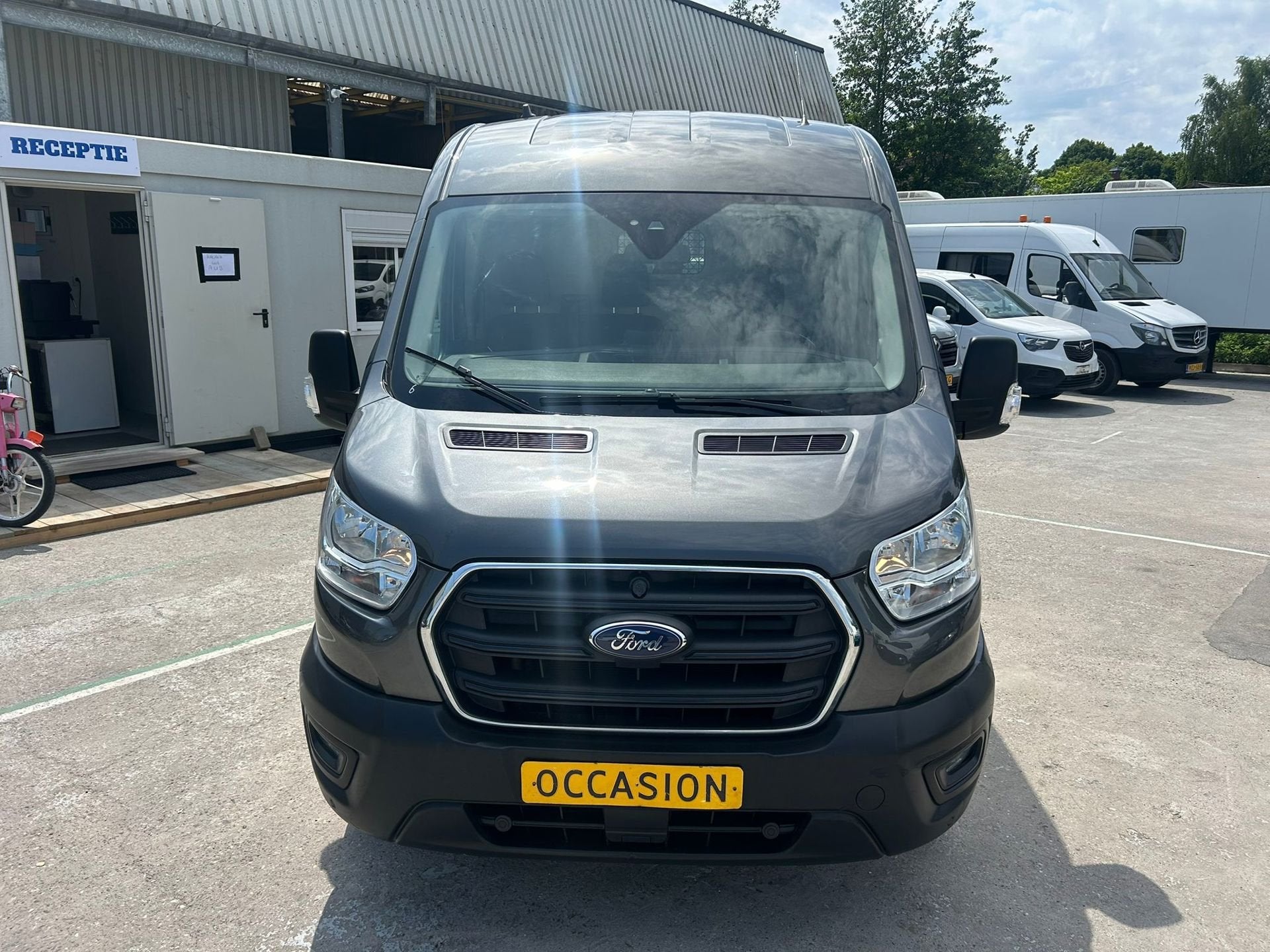Ford Transit 350 2.0 TDCI L3H2 Limited navi cruise trekhaak, 4 cilinders, 129 pk, Origineel Nederlands, Bedrijf