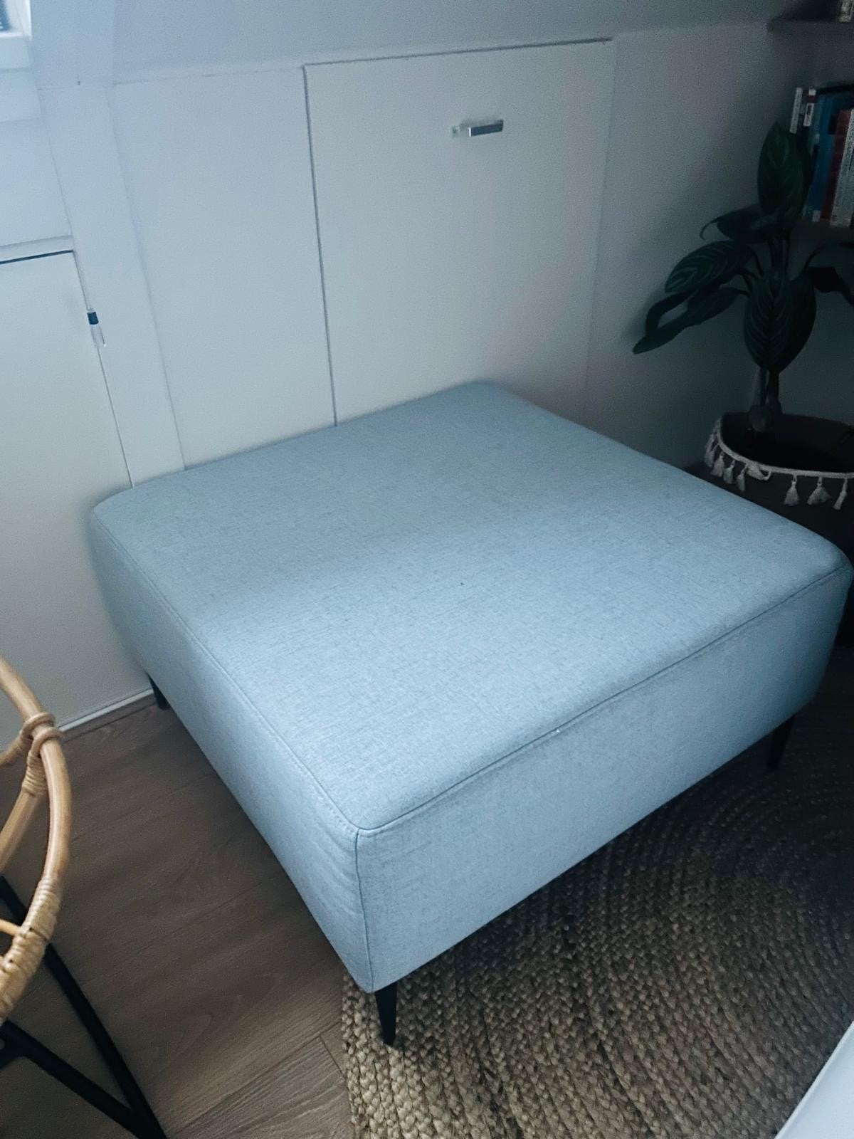 Goossens Hocker - Lichtblauw, 80x80 cm, Ophalen, Vierkant, 75 tot 100 cm, Zo goed als nieuw