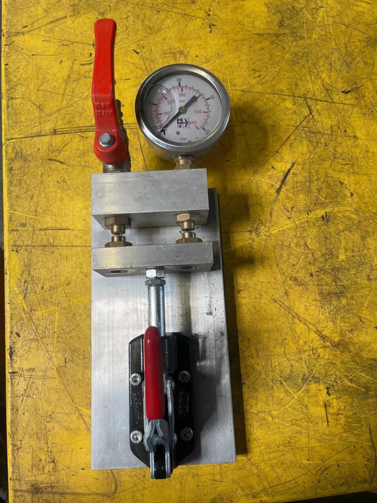 Handmatige afperser / druktestpomp met manometer, Ophalen, Zo goed als nieuw