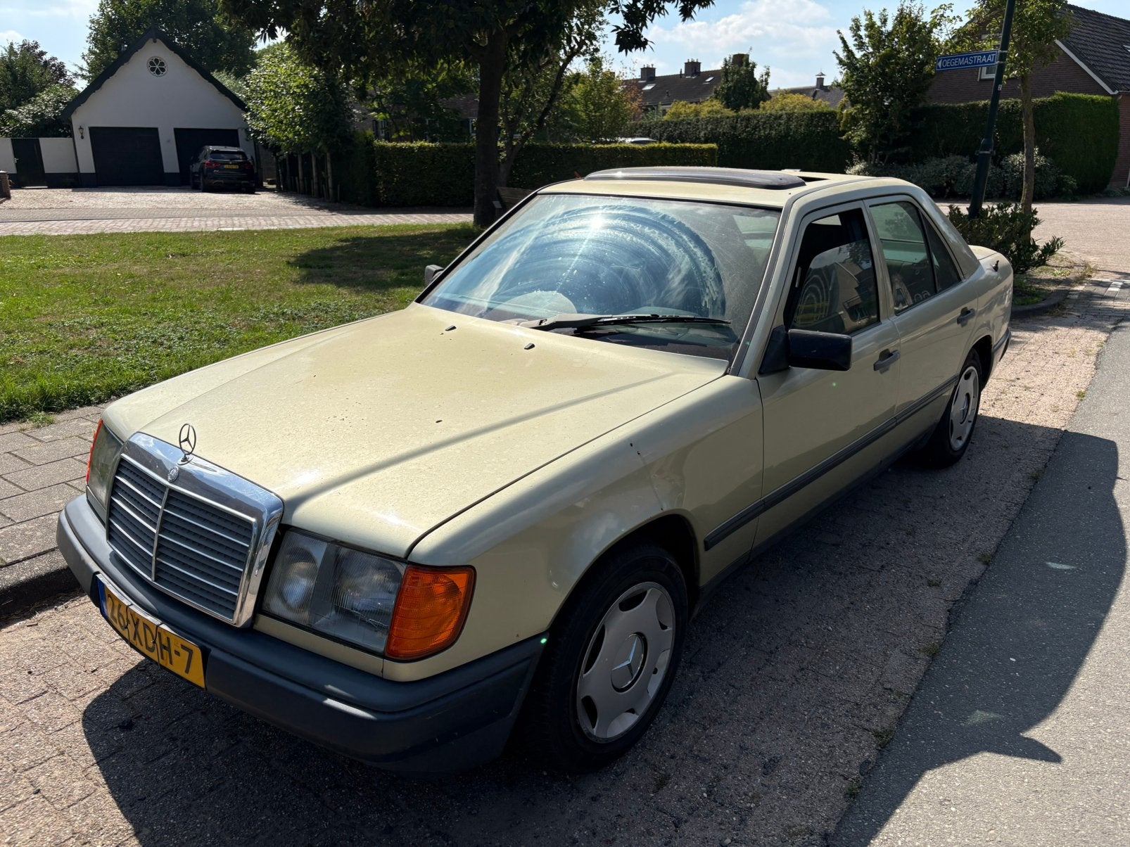 Mercedes-Benz W124 uit 1985 – Belastingvrij, Particulier, Te koop