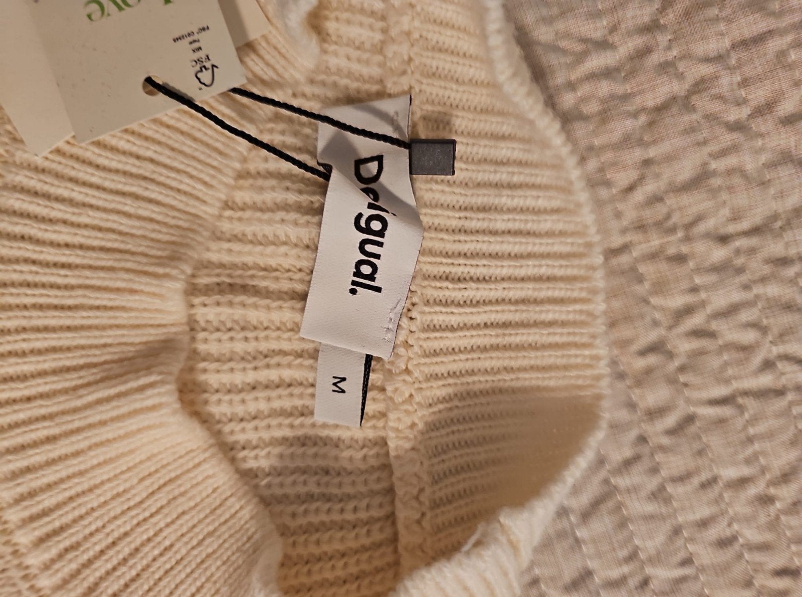 Desigual gebreide trui - Nieuw met kaartjes, Kleding | Dames, Maat 38/40 (M), Beige, Nieuw, Ophalen of Verzenden