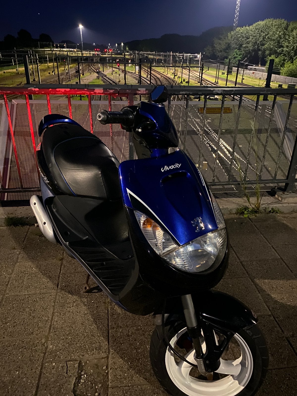 Peugeot Vivacity 50cc, Ophalen, Zo goed als nieuw, Tweetakt, Vivacity