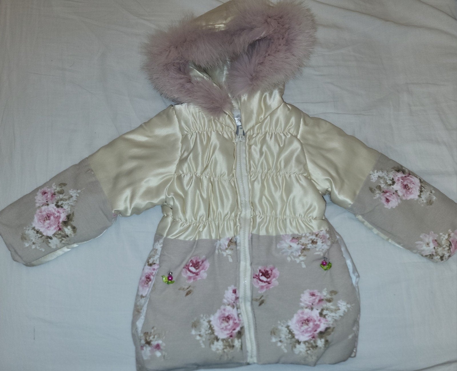 Mooie winterjas voor meisjes met bloemenprint en bontkraag, Meisje, Ophalen of Verzenden, Zo goed als nieuw, Bam Bella