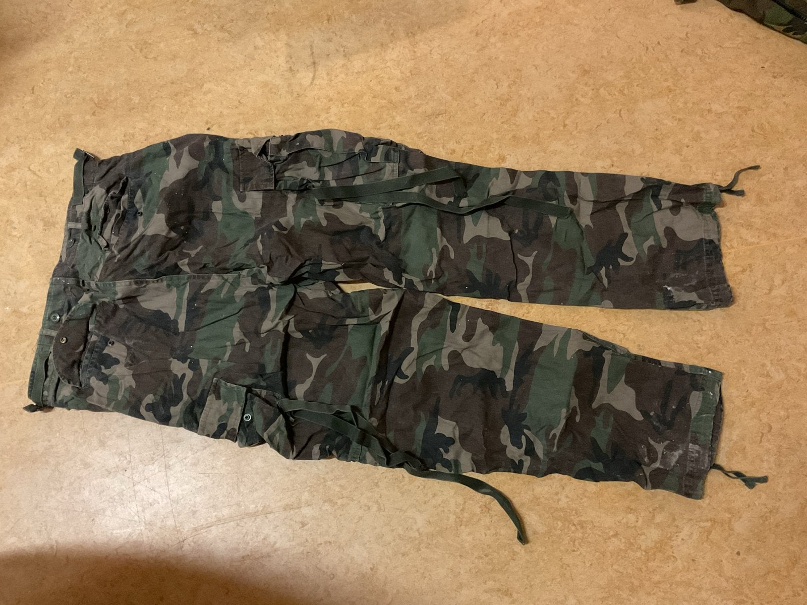 Brandit Camouflage Cargo Broek - Maat L, Ophalen of Verzenden, Gedragen, Maat 52/54 (L), Meerkleurig