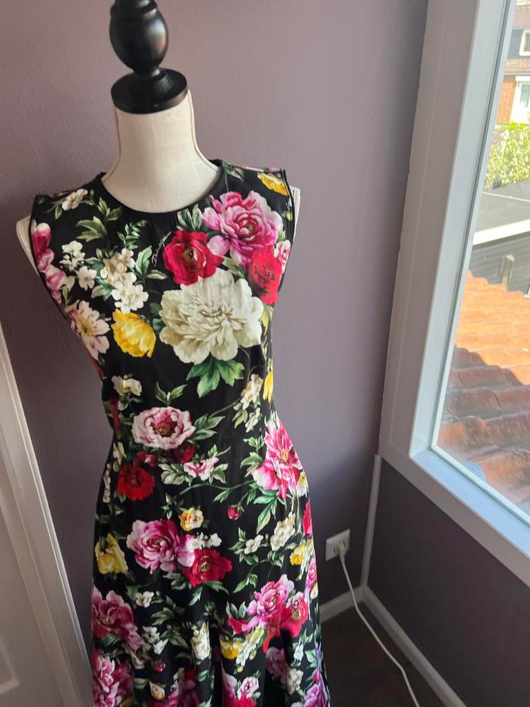 Dolce & Gabbana jurk met bloemenprint - Maat 38, Maat 38/40 (M), Zwart, Ophalen of Verzenden, Zo goed als nieuw