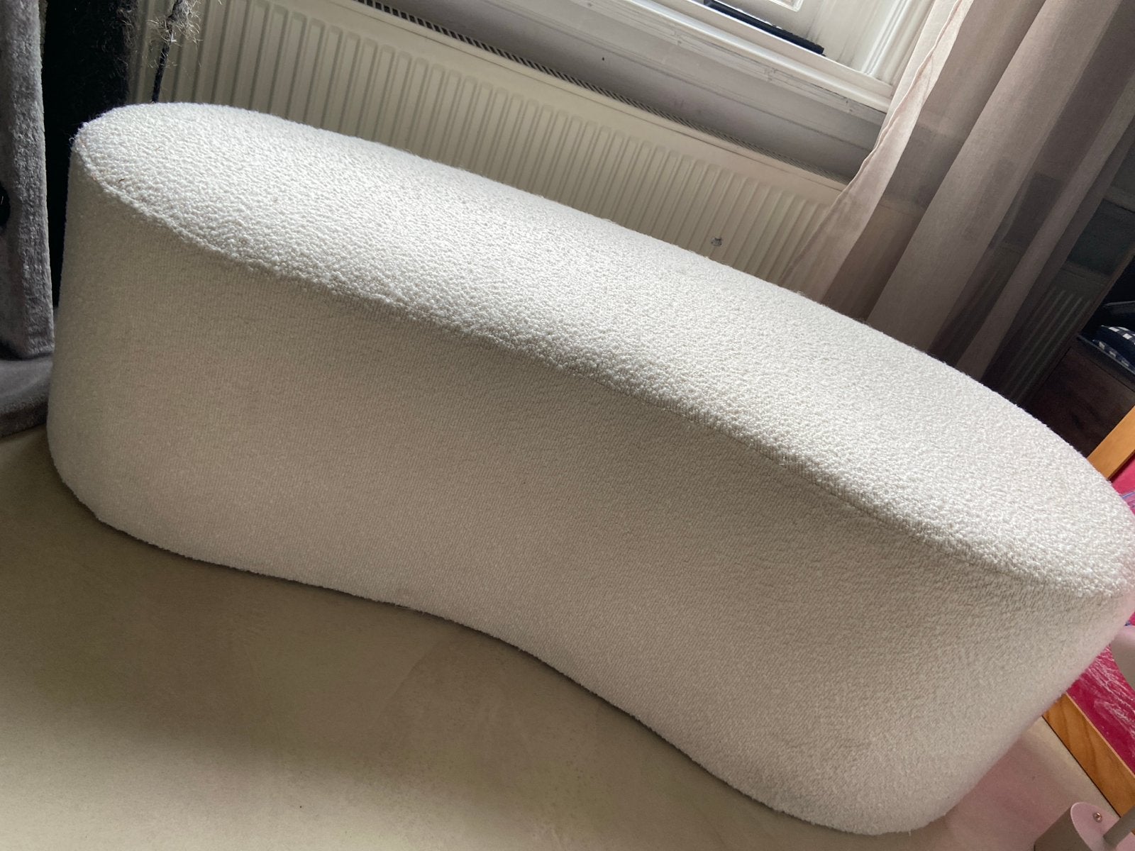 Knusse poef z.g.a.n. Xenos 120cm breed, Huis en Inrichting, Banken | Voetenbanken en Poefen, Ophalen, 50 tot 75 cm, Zo goed als nieuw