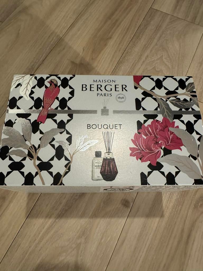 Maison Berger diffuser Bouquet, Huis en Inrichting, Woonaccessoires | Kandelaars en Kaarsen, Ophalen of Verzenden, Nieuw, Rood