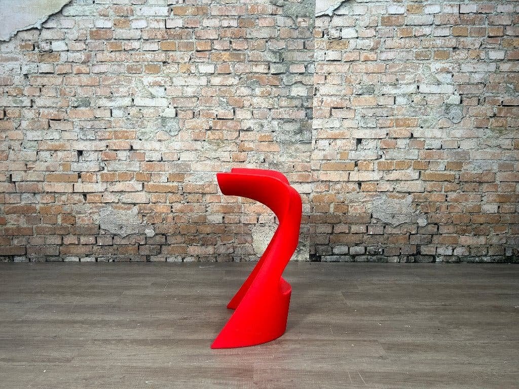 Slide Design Koncord – Rood kunststof | Karim Rashid, Huis en Inrichting, Ophalen, Kunststof, Met voetsteun, 60 tot 90 cm
