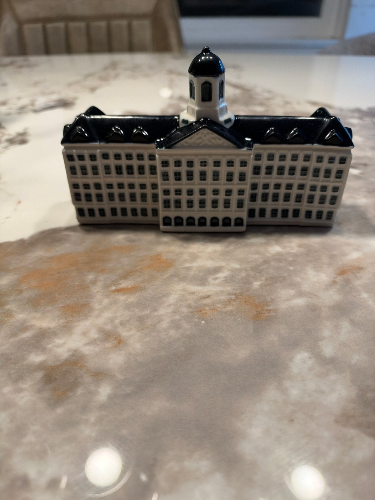 Uniek KLM Huisje - Platinum for Life - Royal Palace, Ophalen of Verzenden, Nieuw, Paleis of Waag