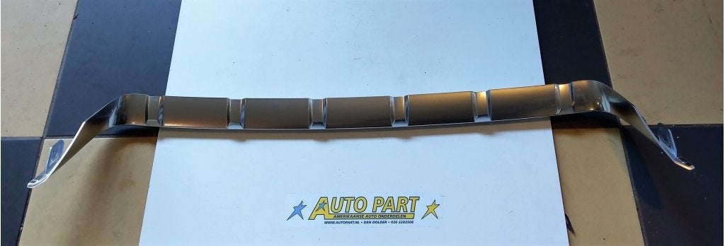 Jeep Grand Cherokee voorbumper lijst  2005-2007, Service@fcagroup.nl, Nieuw, Bumper, Postbus 203, 1170 AE Badhoevedorp