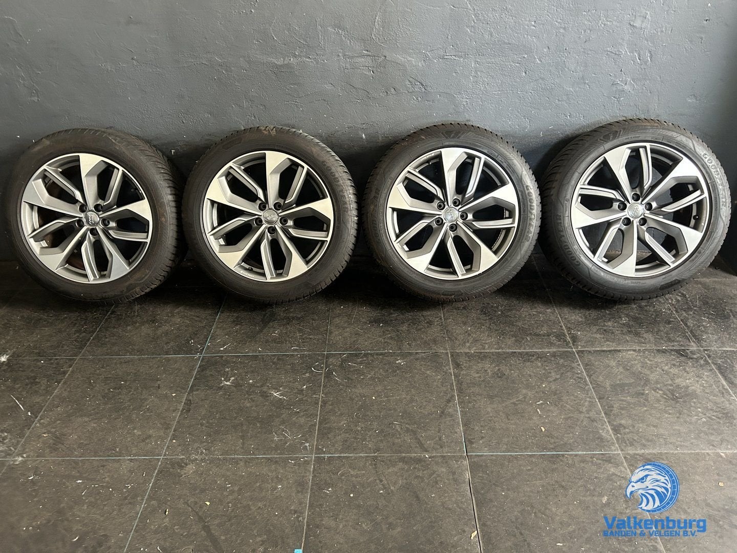 7-8mm! Originele Audi E-Tron 4KE Q7 4M Q8 4M8 20 inch antrac, Gebruikt, 255 mm, -, -